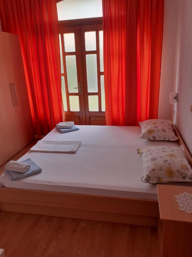 Apartman Vrisika Ll Makarska Daire Dış mekan fotoğraf