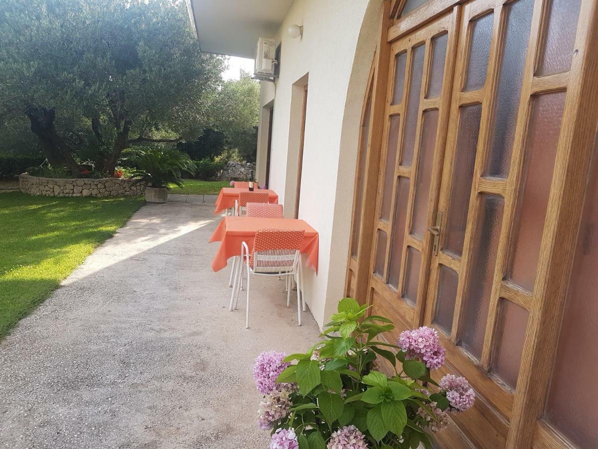 Apartman Vrisika Ll Makarska Daire Dış mekan fotoğraf